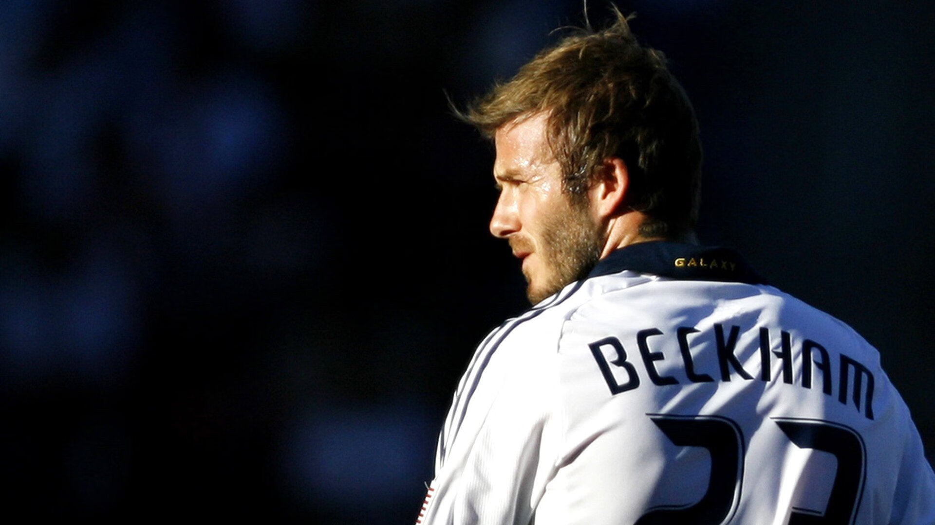 英国网球公开赛四强全部产生，英国网球运动